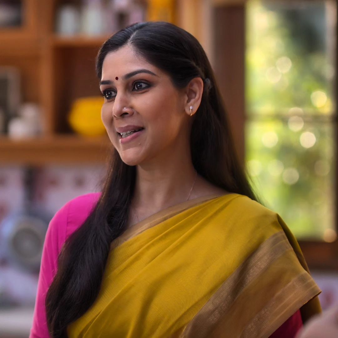 Sakshi Tanwar Cleared The Buzz That She Didn’t Approached To Play Mandodari In The Ramayana! Take A Look!