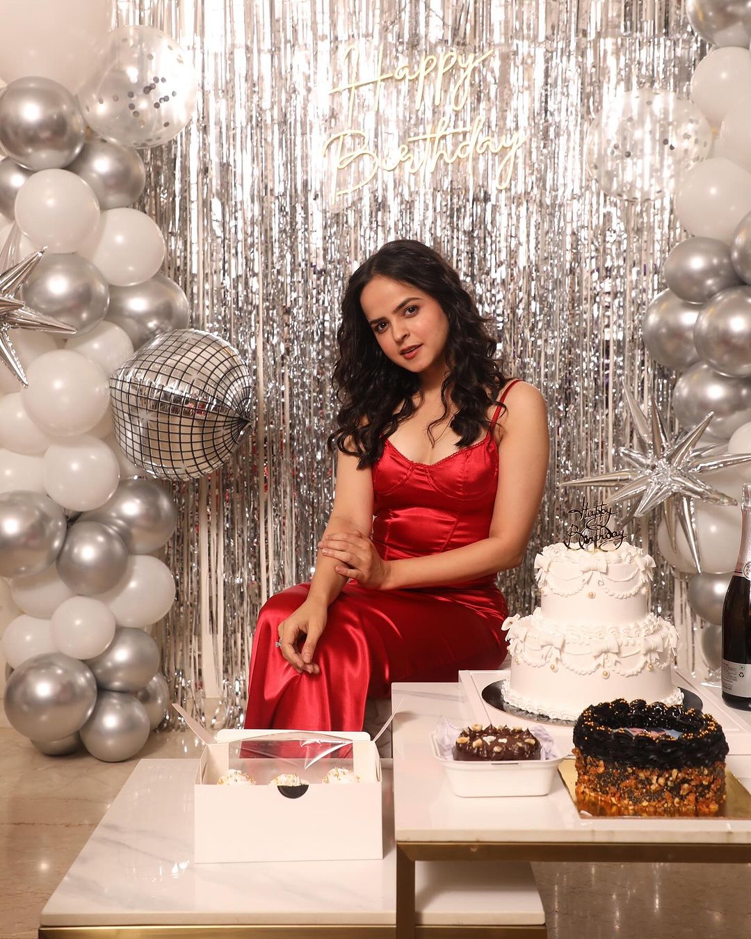 Palak Sindhwani Shared Her Birthday Pics; Shows Her Gratitude To God For Being Kind To Her 