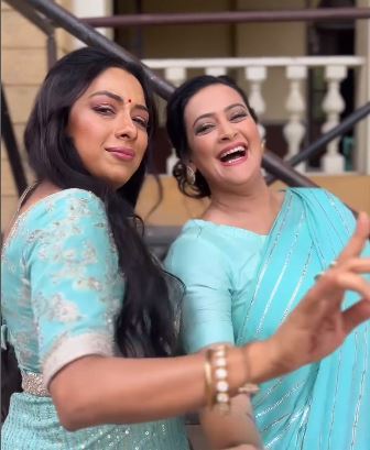A short Dance video of Rupali Ganguly and Jaswir Kaur went viral on the internet; Capturing the hearts of Netizens and Fans of Anupamaa