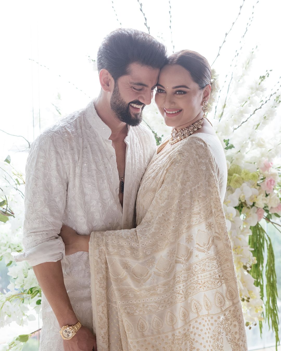 Finally!! Sonakshi Sinha married her long-time boyfriend Zaheer Iqbal; Co-stars from Heeramandi convey heartful wishes to the newly Wed couples 