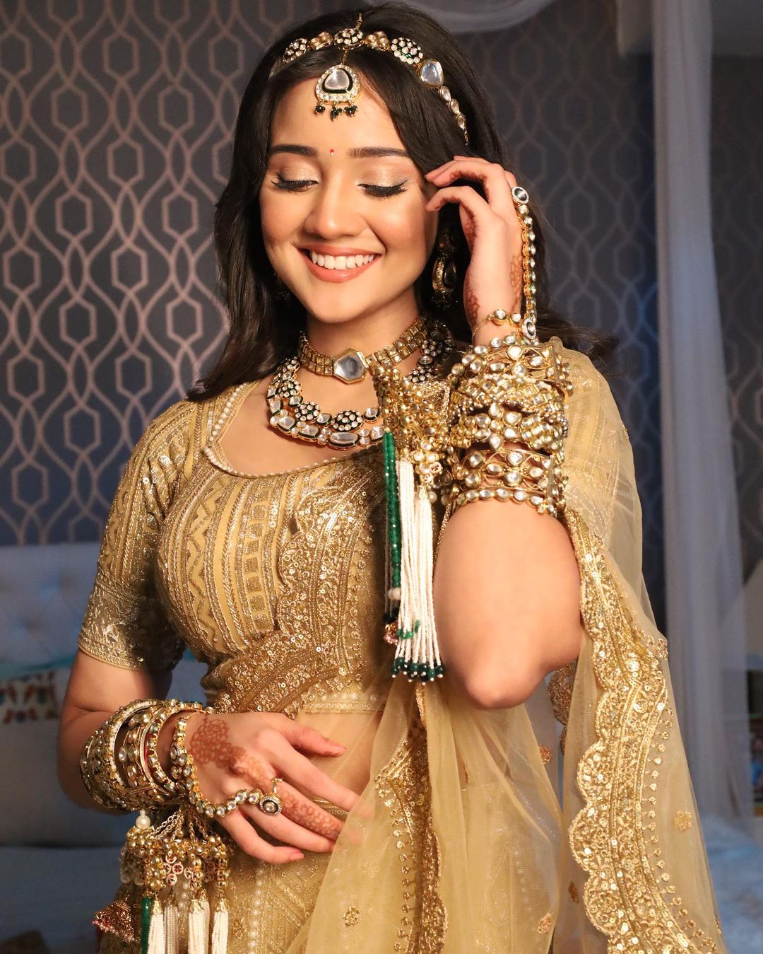 Exclusive! TV Actress Ashi Singh Says, “Being At Gym Is A Major Stress Buster”!