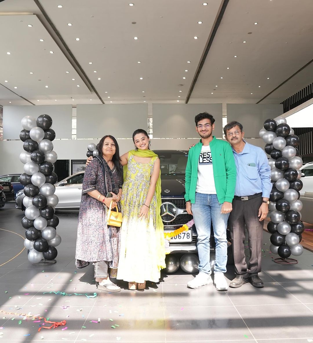 Beautiful Actress Helly Shah Gifted Herself An Expensive Car On Ram Mandir Pran Pratishthan: She Says “What Better Day Than Today’