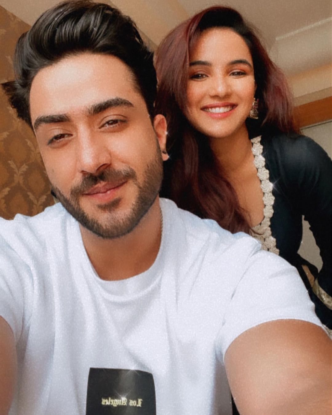 Most Beautiful Couple Aly Goni And Jasmin Bhasin Dropped Cutest Pictures. Let’s Talk About Their Valentine Glimpse!